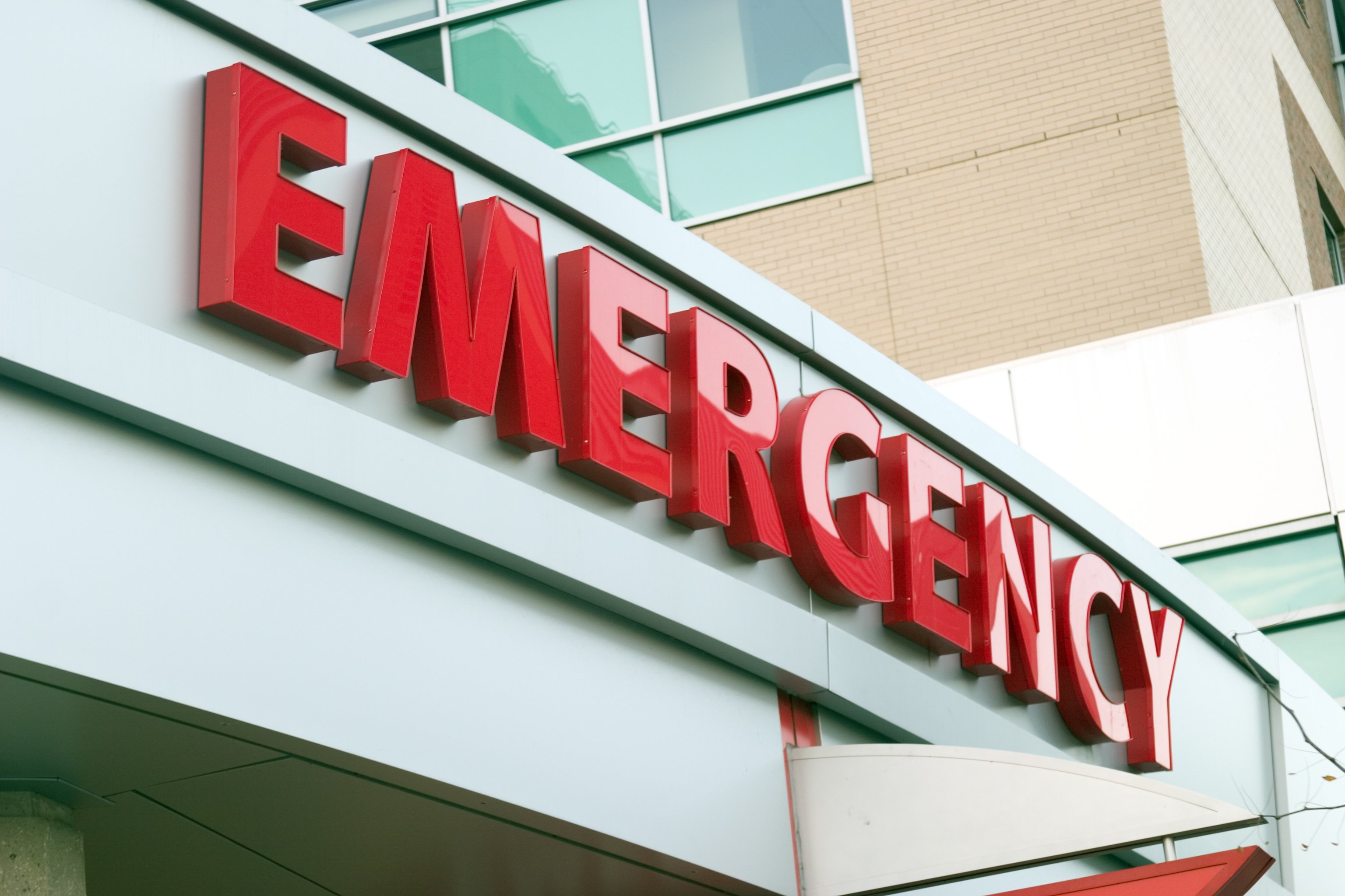 A freestanding emergency department sign