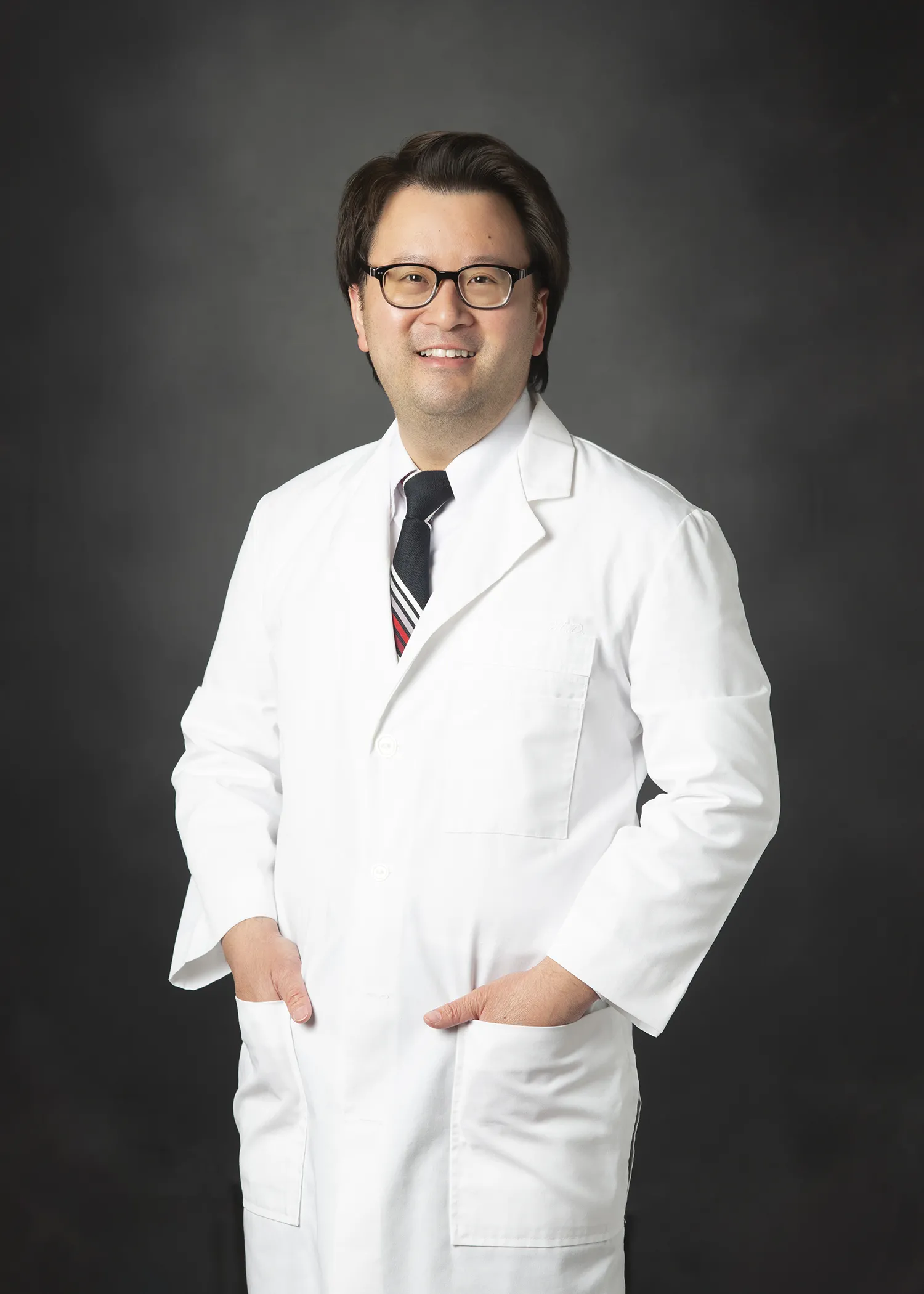 Dr. Eddie Akragorn